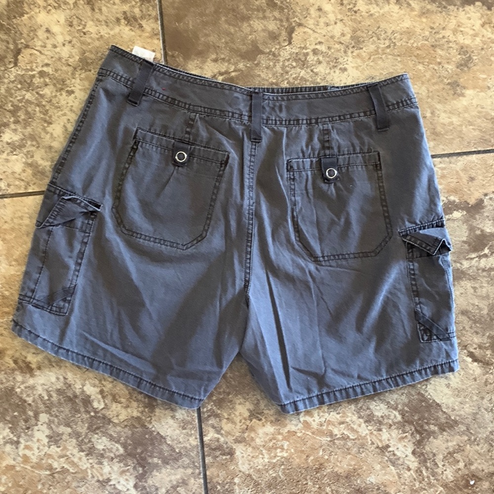 Size 12 cute cargo gray shorts